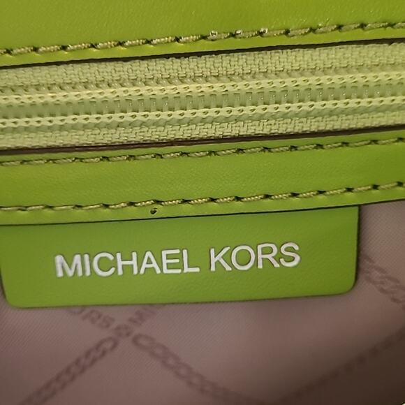 Michael Kors Bradshaw Lime Green Convertible Purse CrossBody Shoulder Woven NWOT - Picture 10 of 12